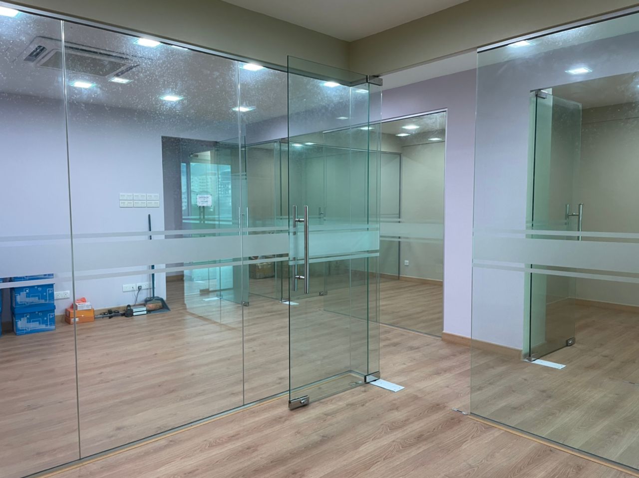 Shop Office for Sale at StarParc Point E Starpac - photo 10