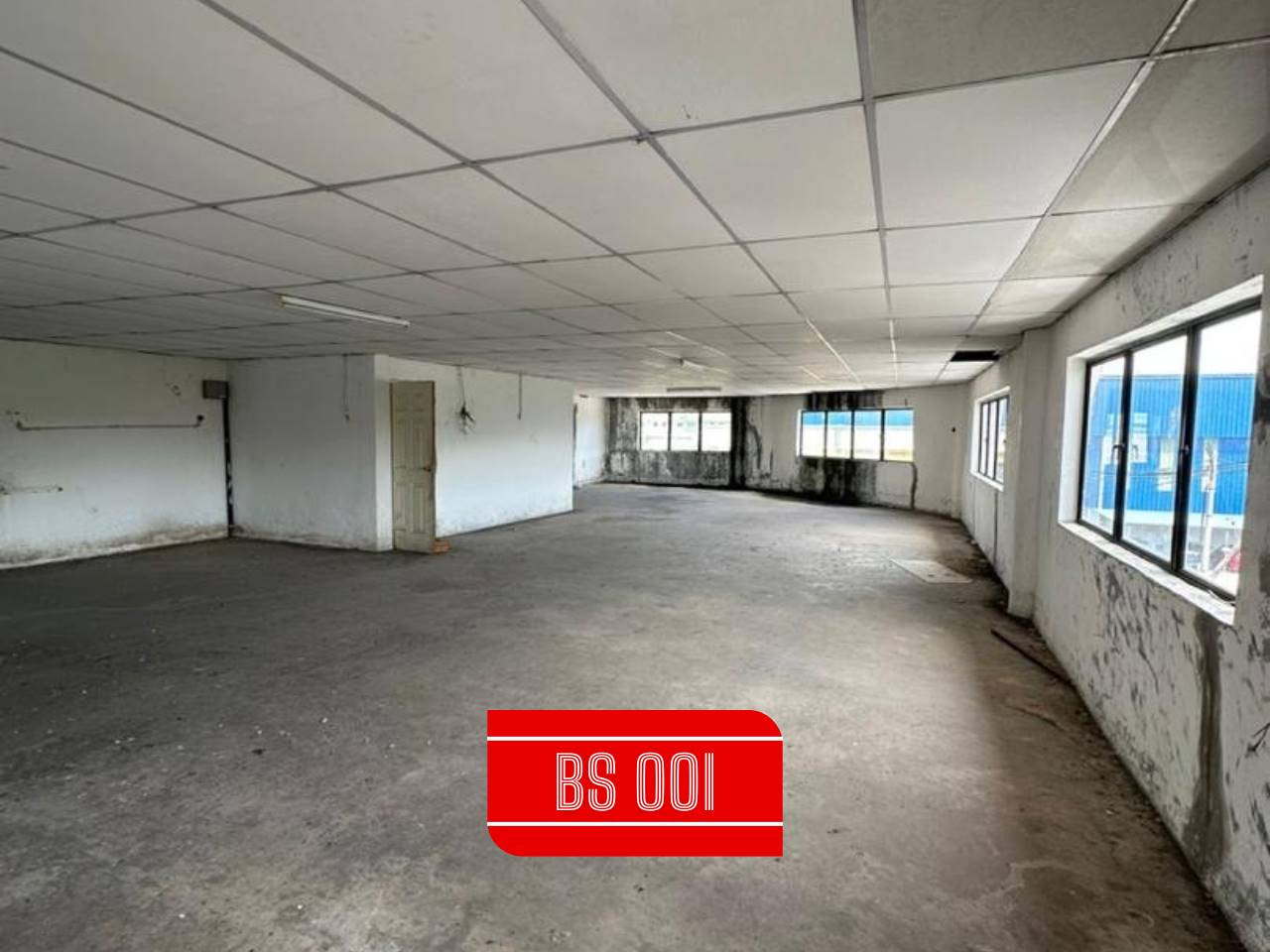 Amanjaya 3 Storey Corner Shop Lot For Rent C293 - photo 4