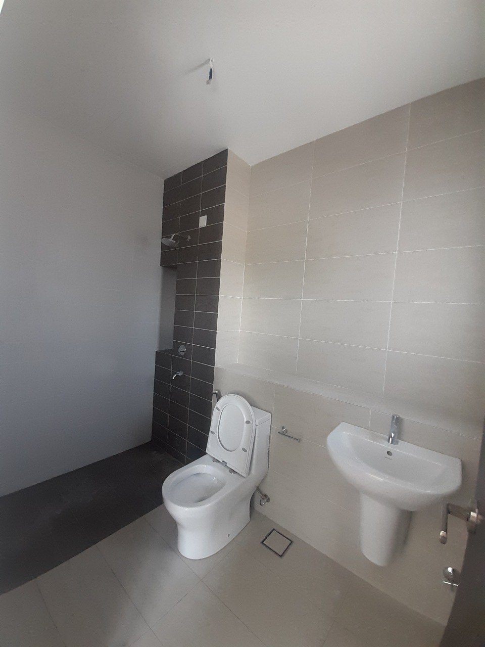 Double Storey Terrace House Serenia City Adiva - photo 9