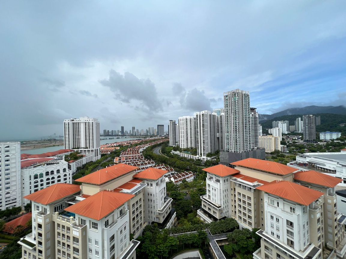 Quayside Seafront Resort Condominiums - photo 8