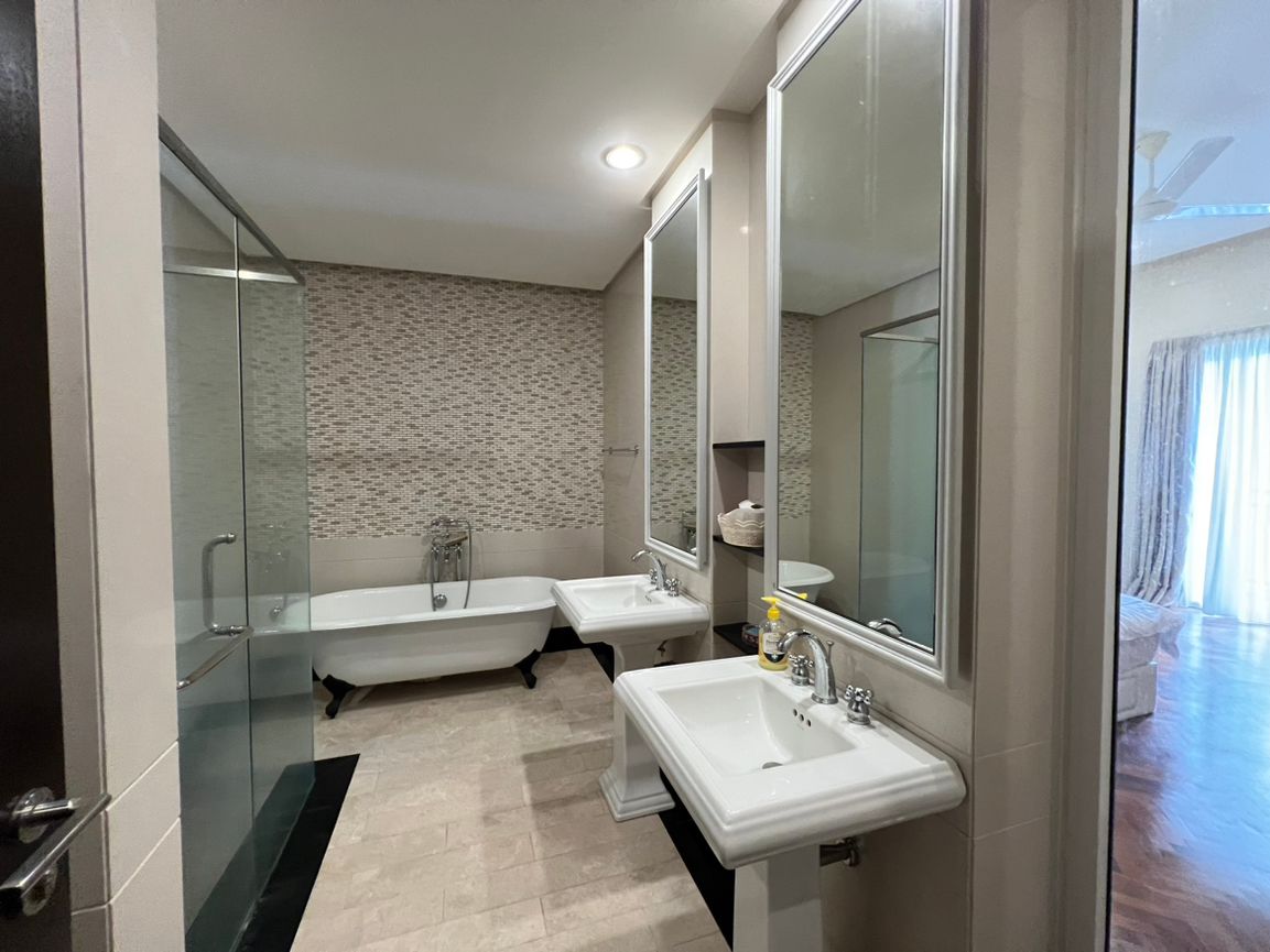 Quayside Seafront Resort Condominiums - photo 10