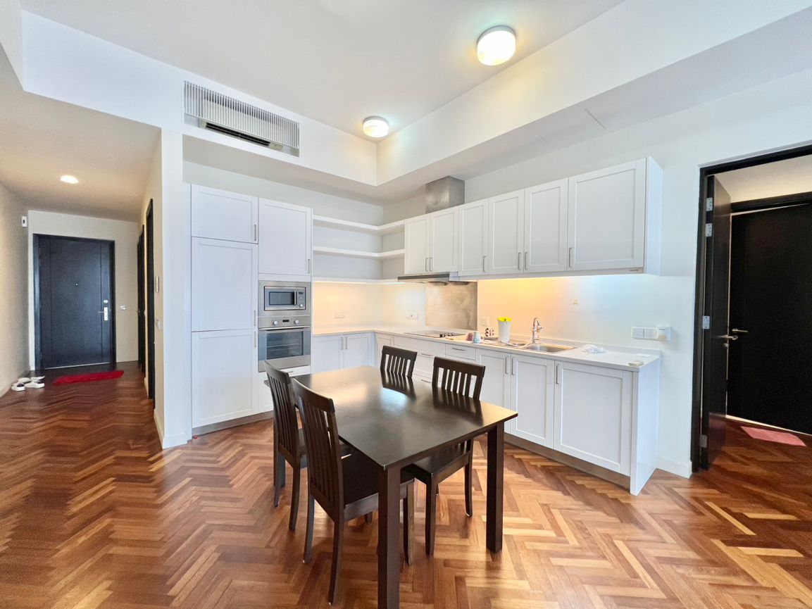 Quayside Seafront Resort Condominiums - photo 2