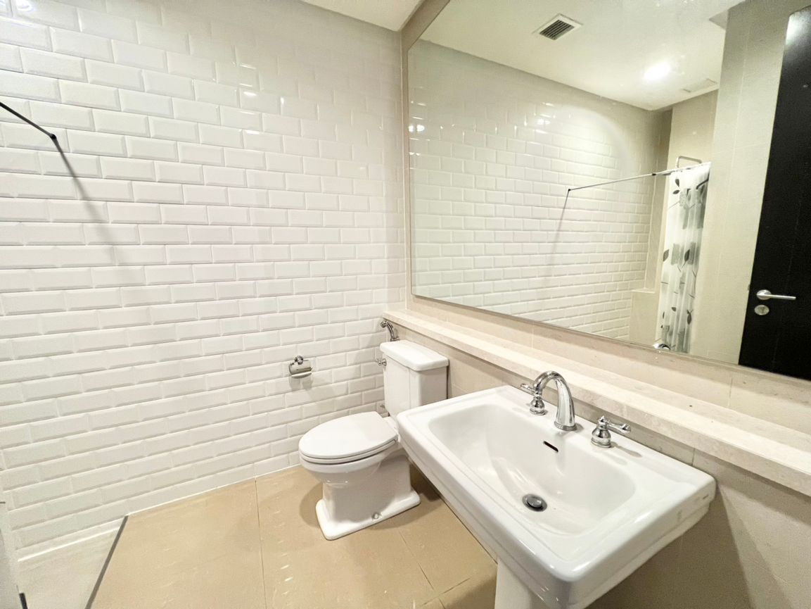 Quayside Seafront Resort Condominiums - photo 7