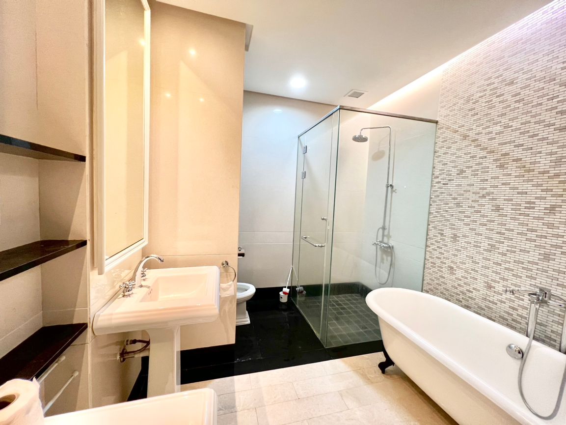 Quayside Seafront Resort Condominiums - photo 9