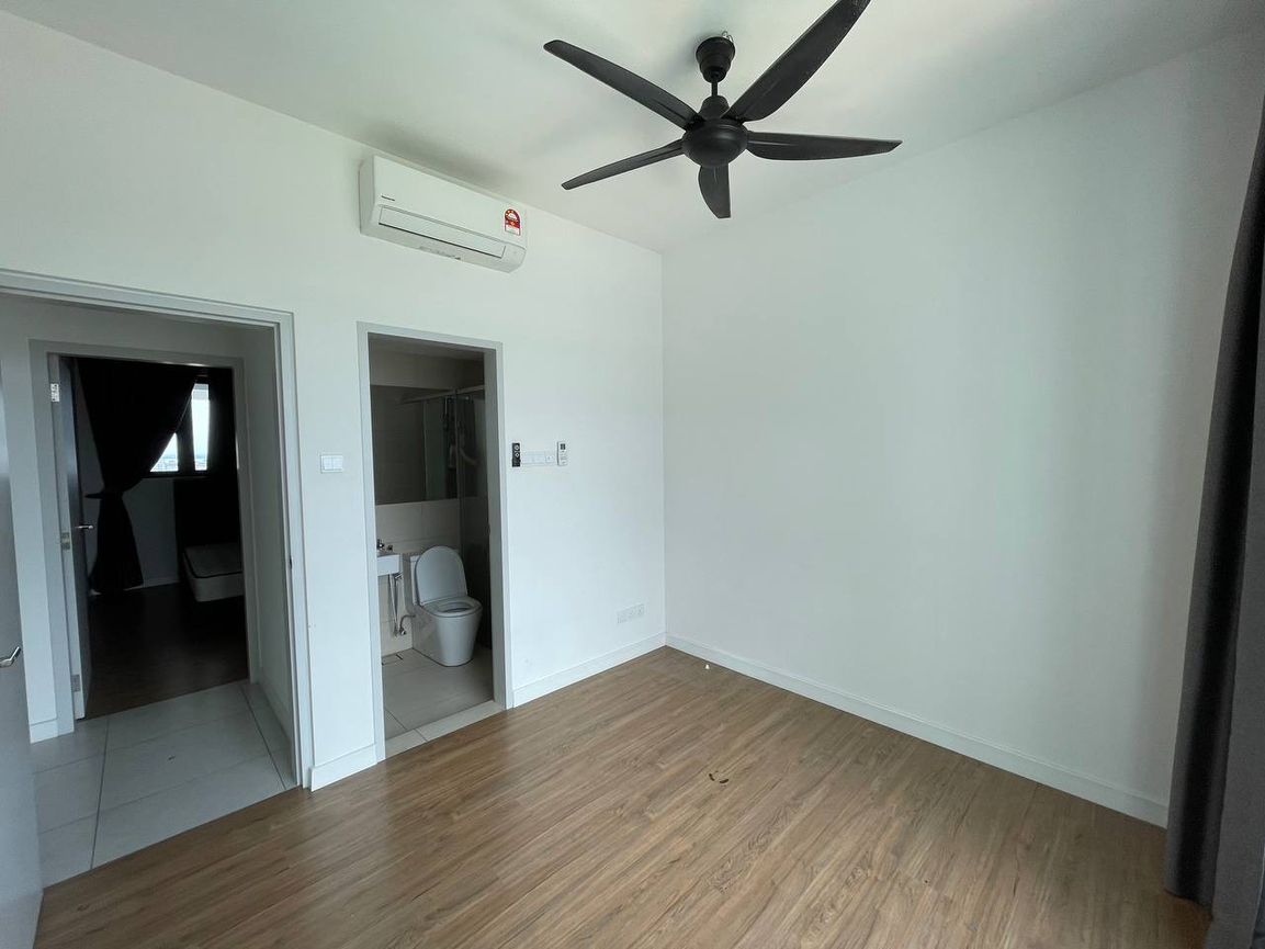 3 Residence - photo 9