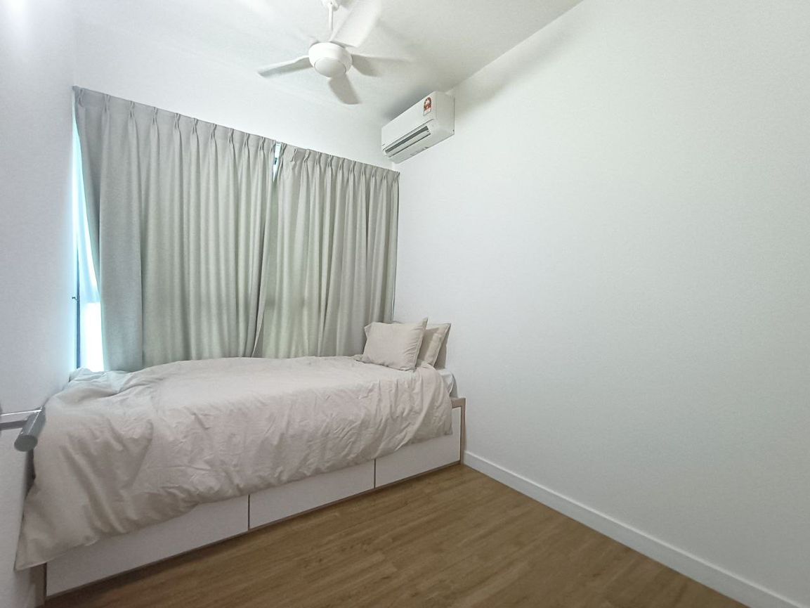 3 Residence - photo 5