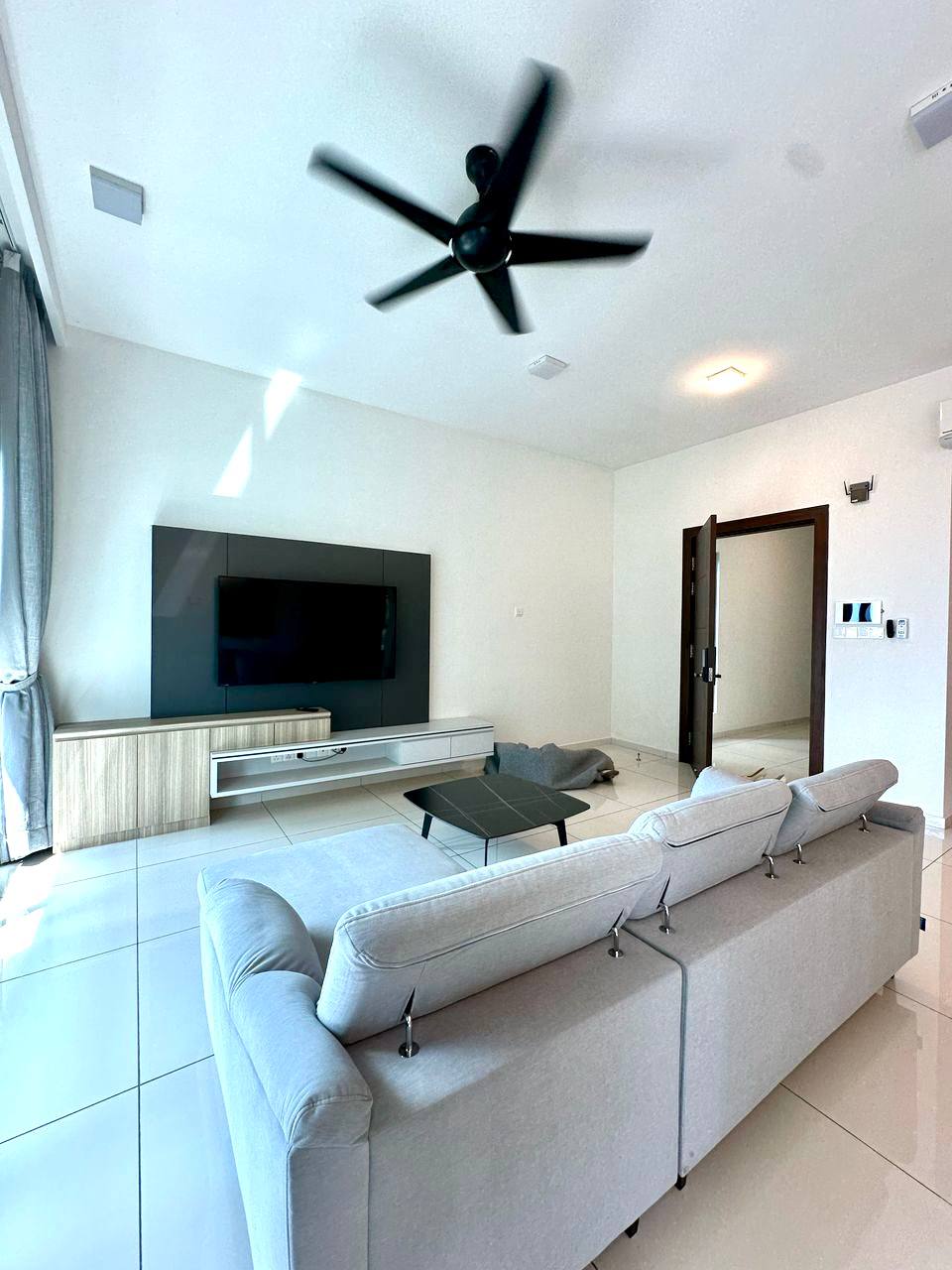 Alila2 ...