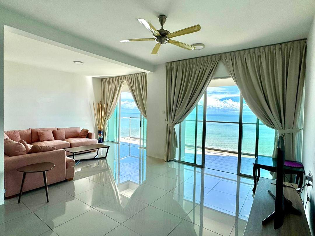 10 Island Resort ...