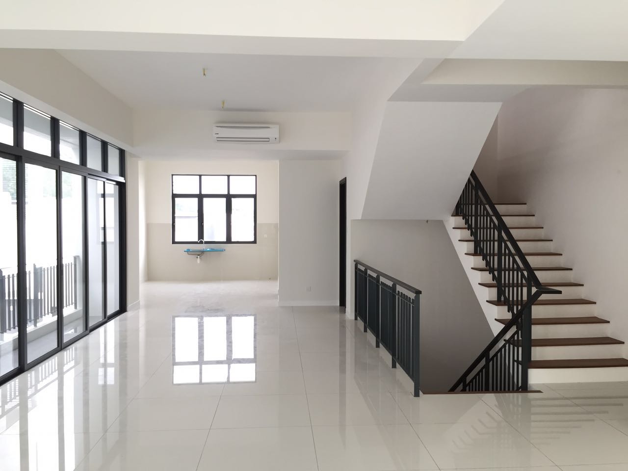 16 Quartz, Melawati - photo 2