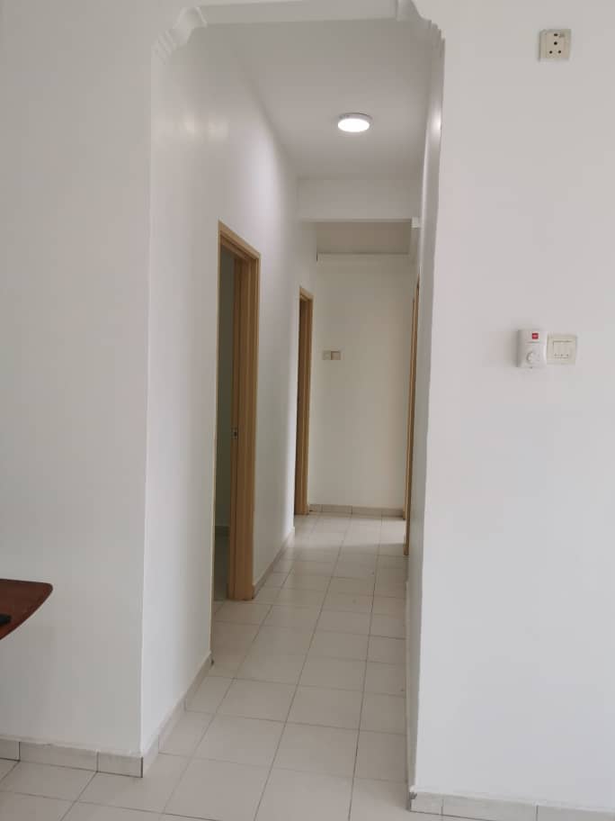 Nusa Perdana Service Apartment, Gelang Patah - photo 4