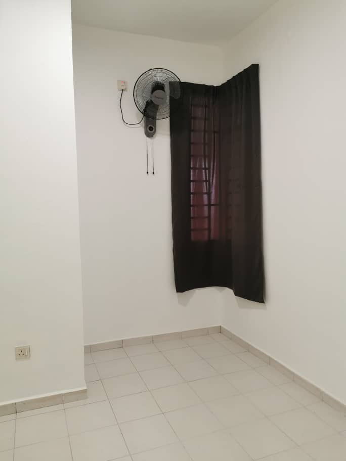 Nusa Perdana Service Apartment, Gelang Patah - photo 6