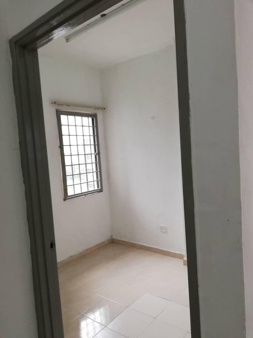 Teratai Mewah Apartment Block 6, Setapak - photo 5