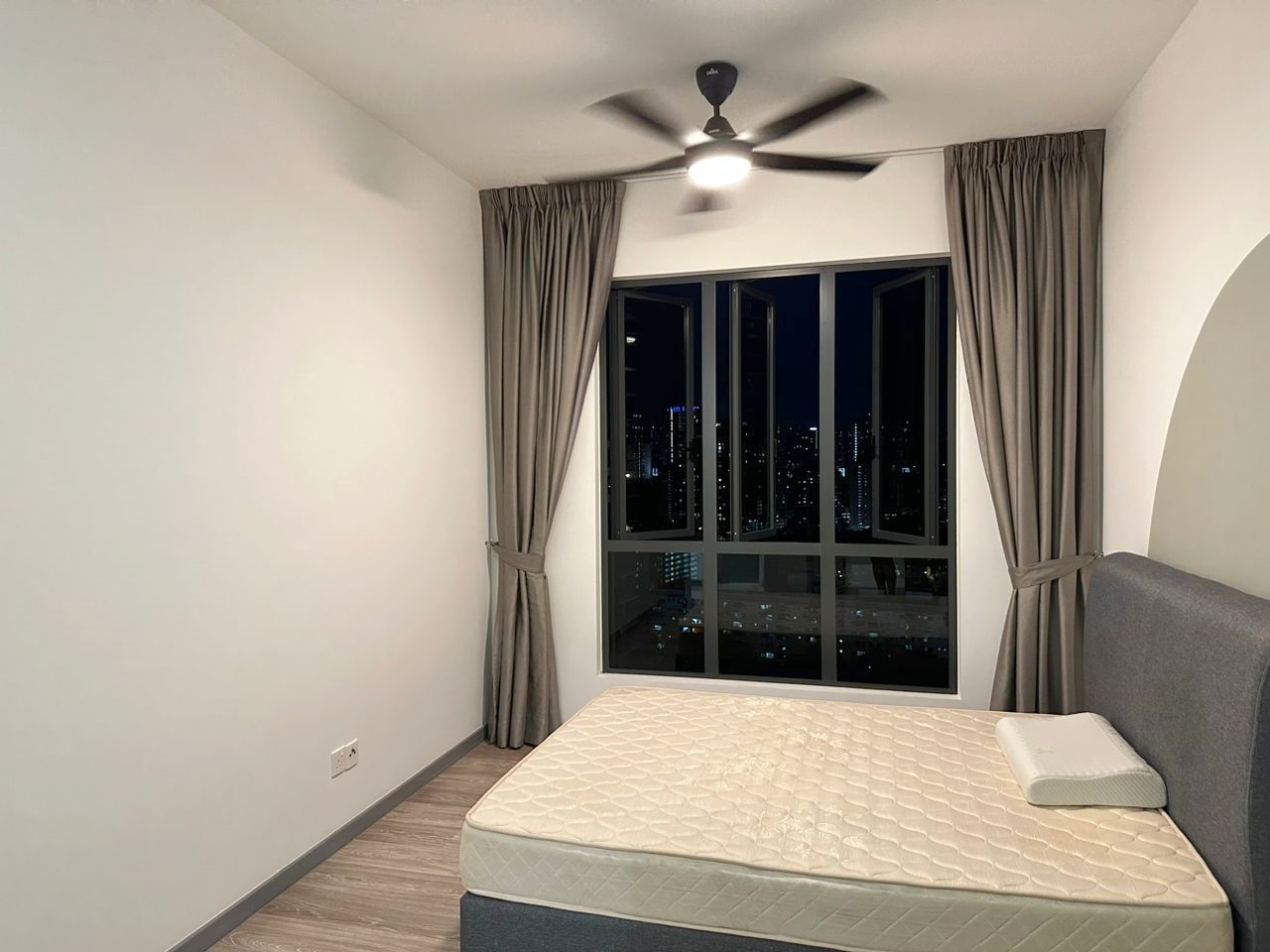 United Point - photo 3