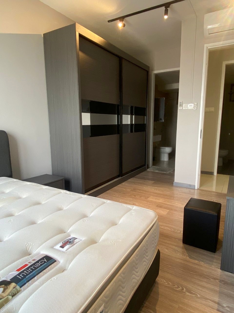 United Point - photo 5