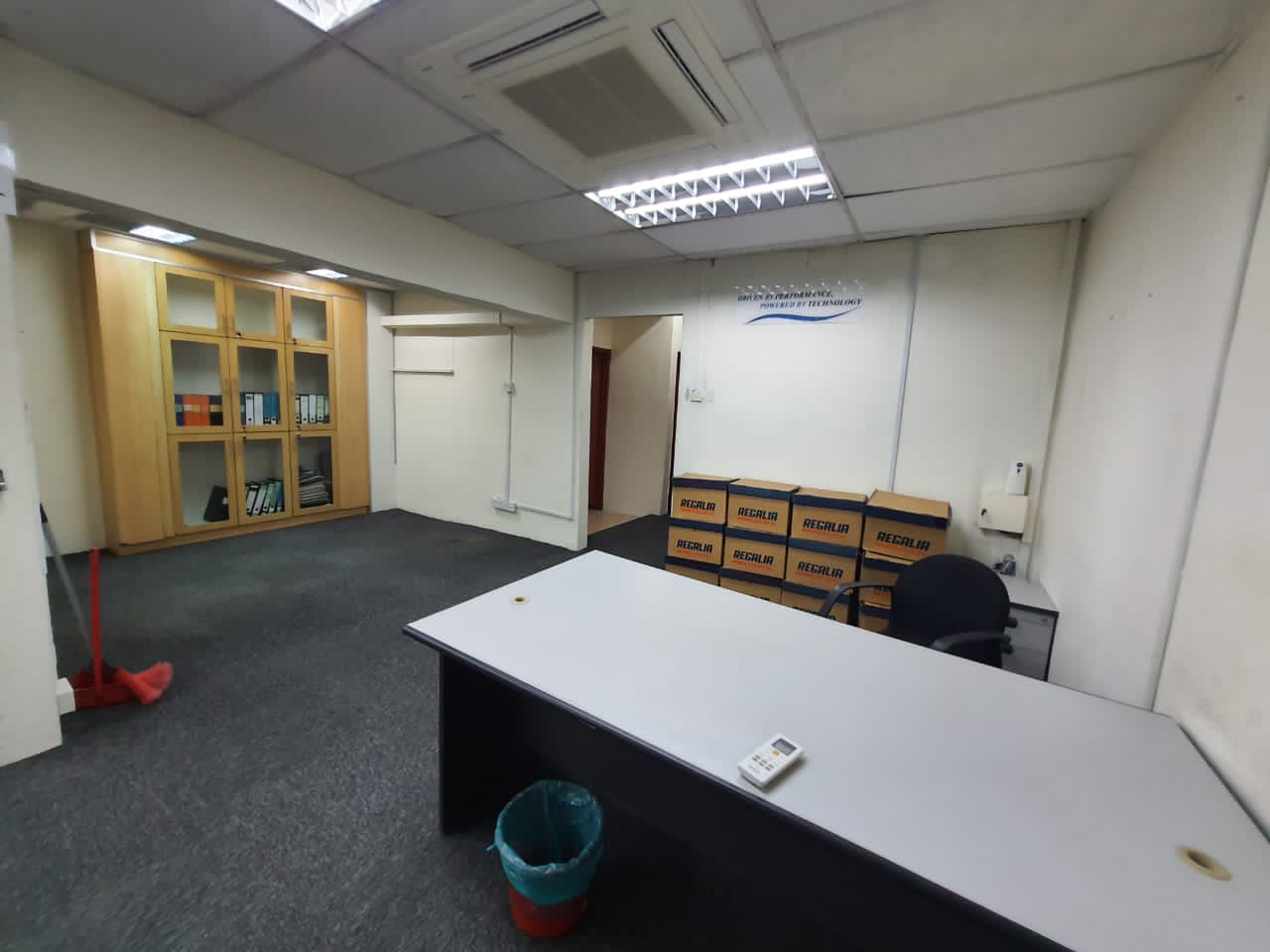 For Let Ss19 2storey office - photo 6