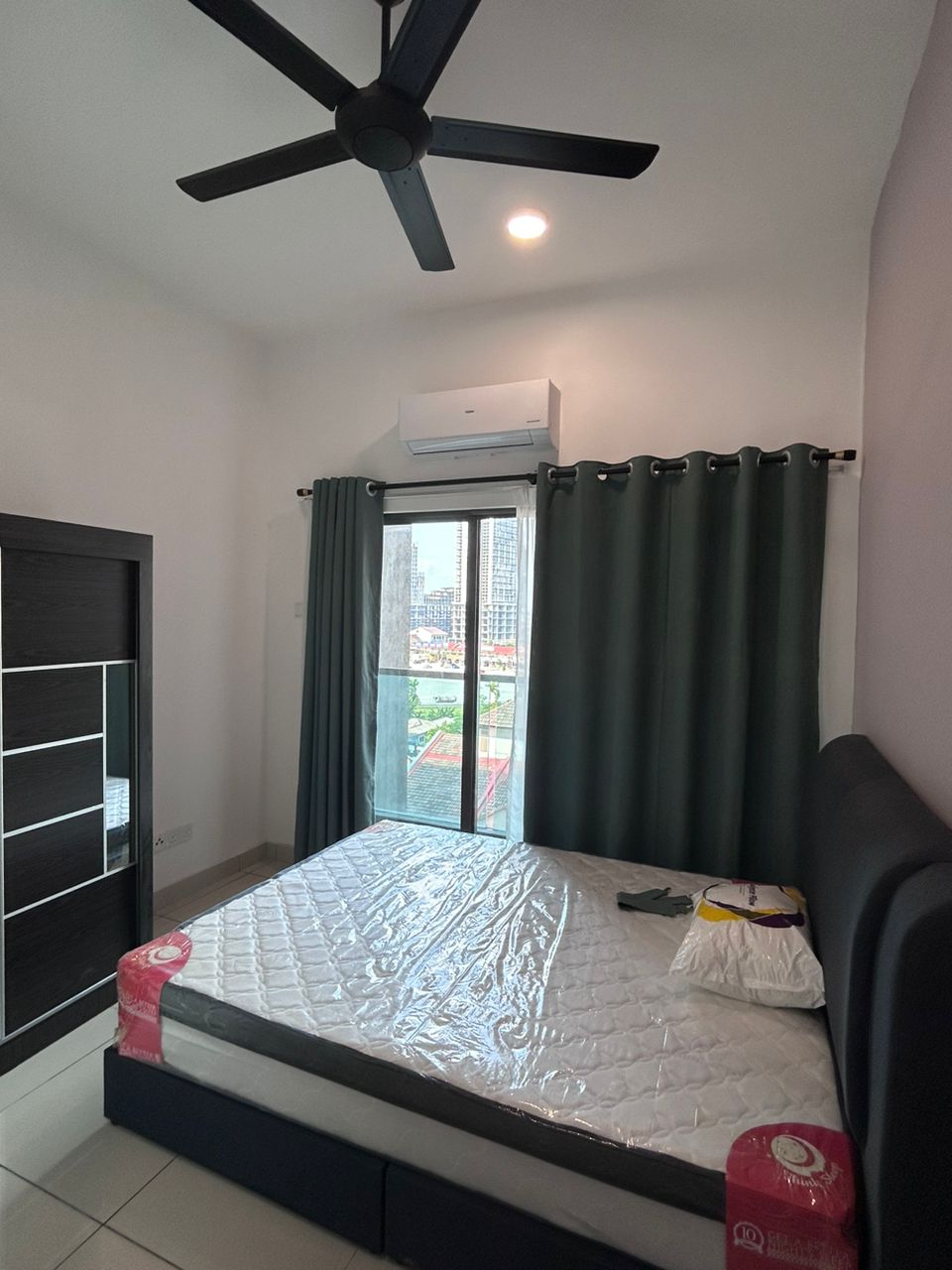 D Seven Brand New Room For Rent By BL - photo 4