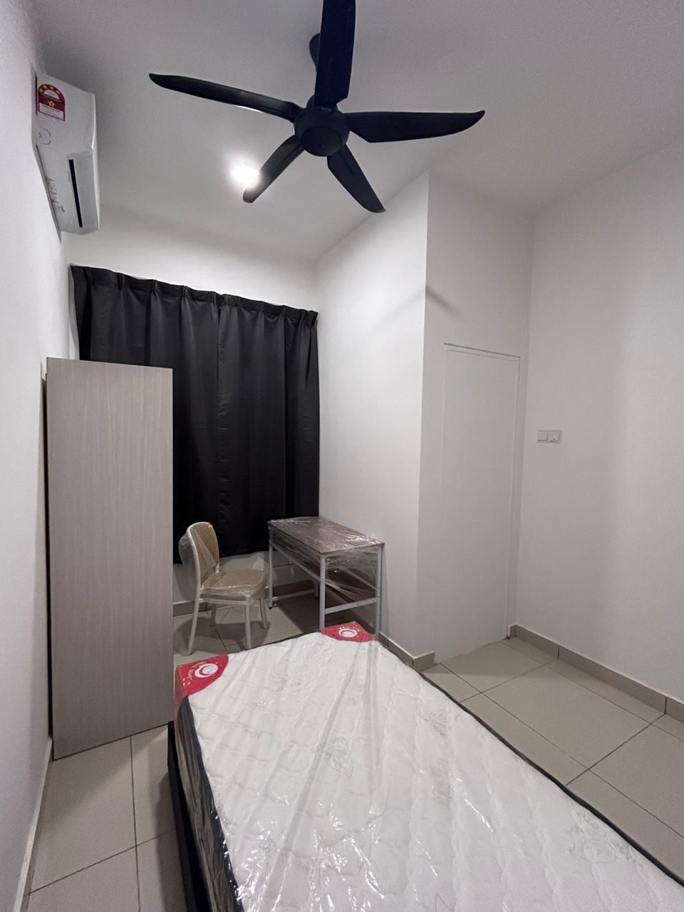 D Seven Brand New Room For Rent By BL - photo 8