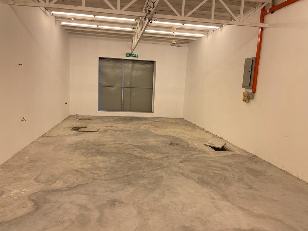 USJ 1 WareHouse Logistic Online Retail Shop by BL - photo 12