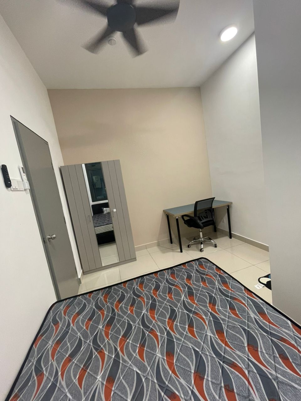 D Seven Brand New Room For Rent By BL - photo 2