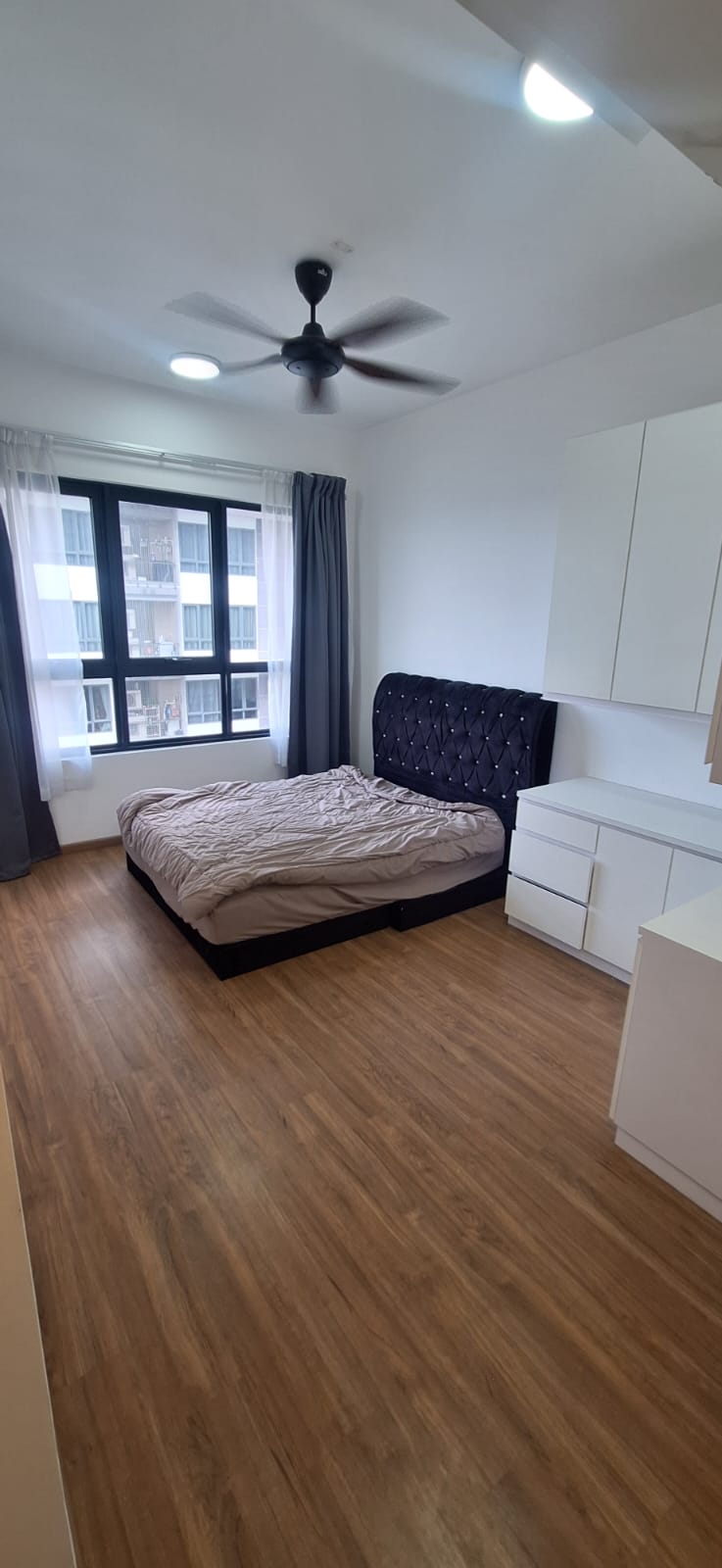 Paisley Tropicana Metropark 3Room FF by BL - photo 5