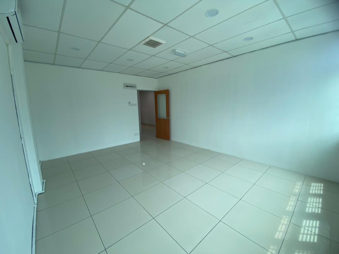 The Hub Coworking Space - photo 5