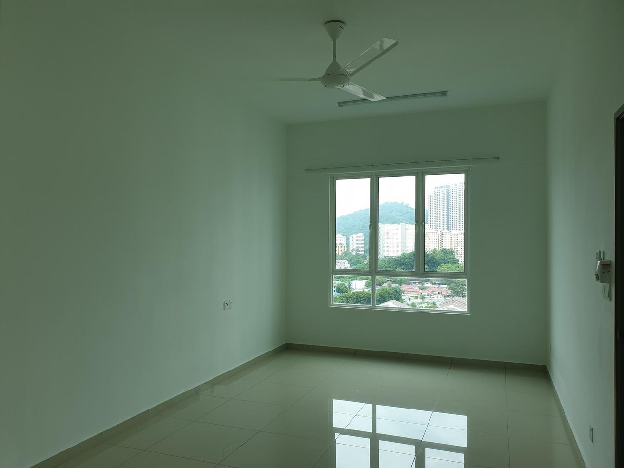 Solaria Residences - RENTED - photo 5
