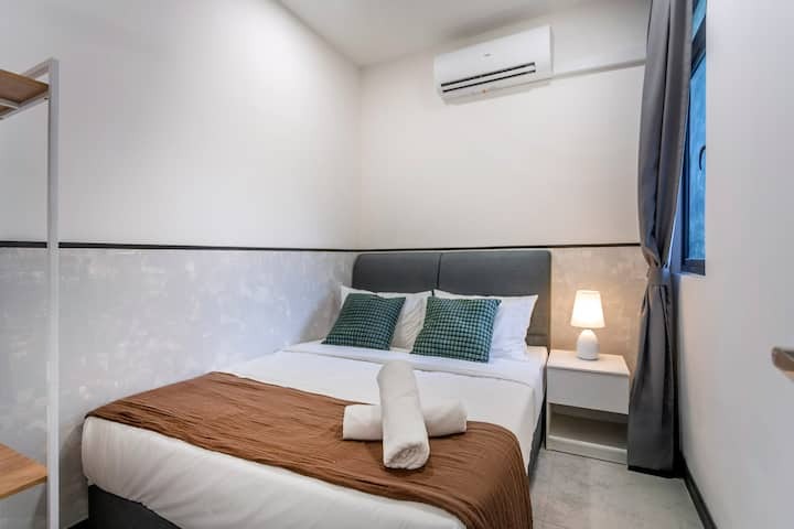 Neu Suites ...