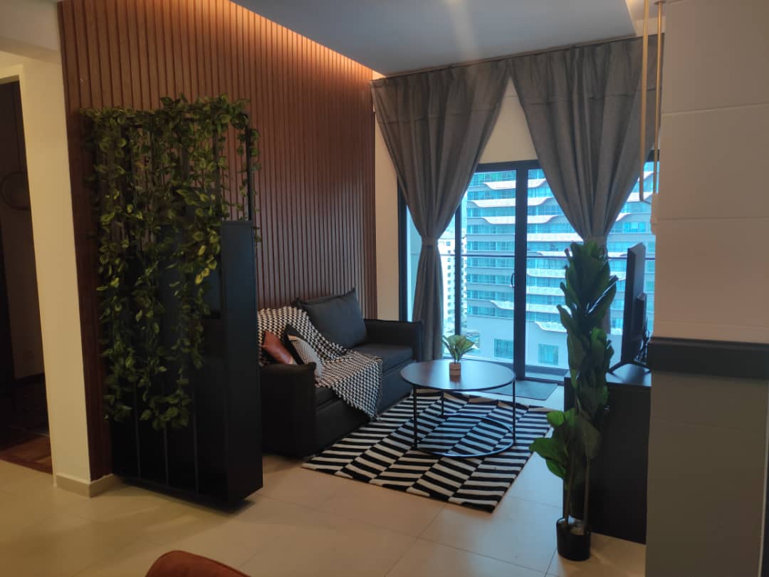Reizz Residence
