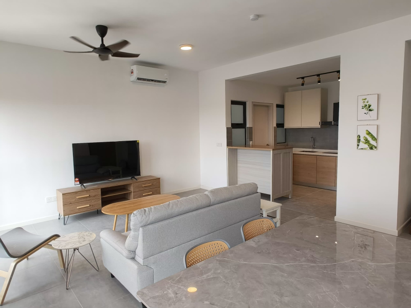 Brand new condo for  ...