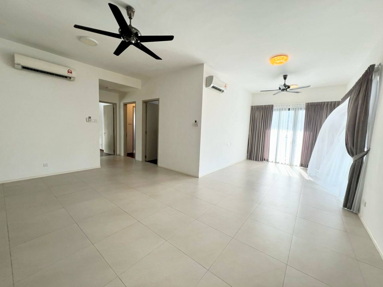 Mira Residence Direc ...