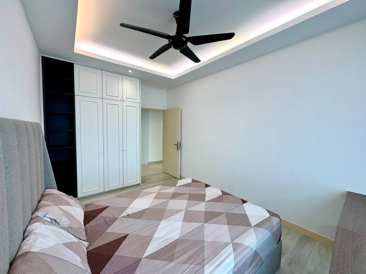 Grace Residence DDD AAA GGG Rented - photo 10