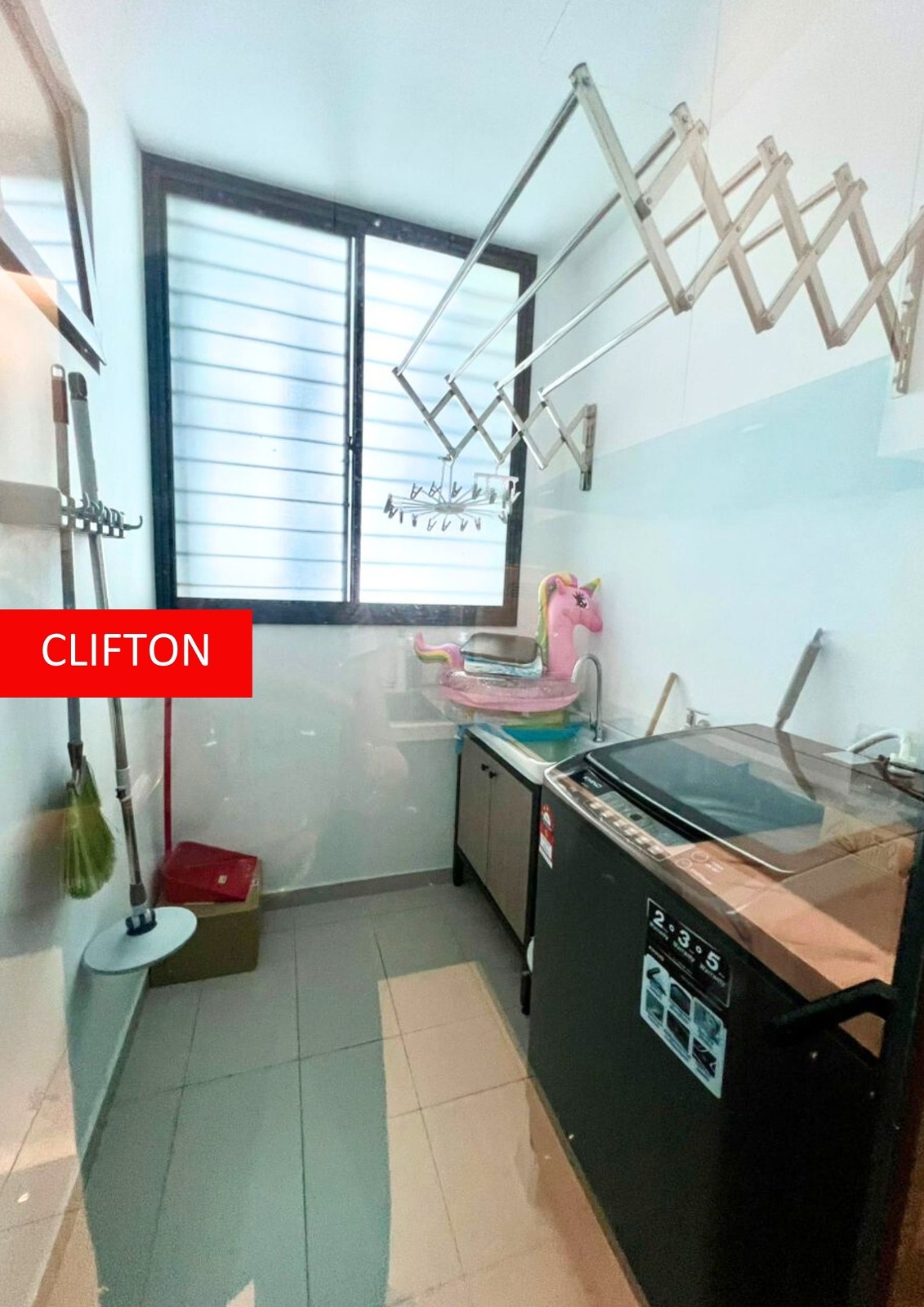 Queens Waterfront 950sqft Full Furnished 2 Carpark - photo 5