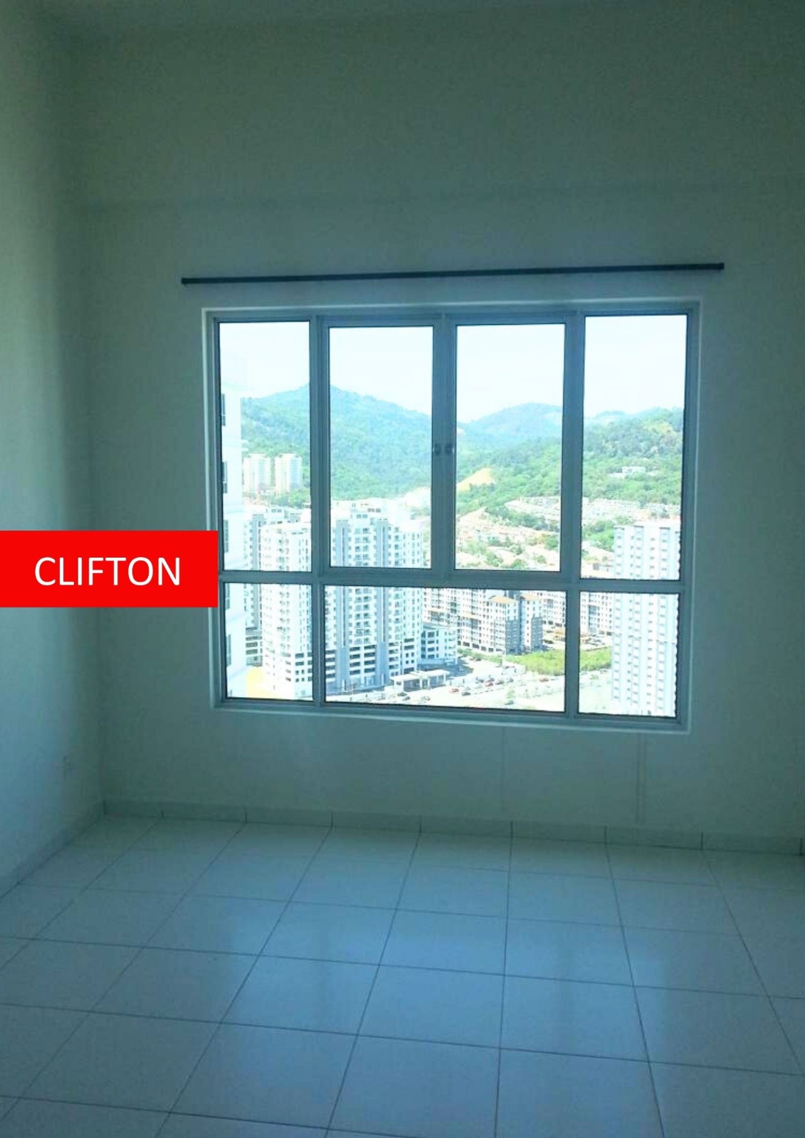 Golden Triangle 1165sqft Partly Furnished 1Carpark - photo 2