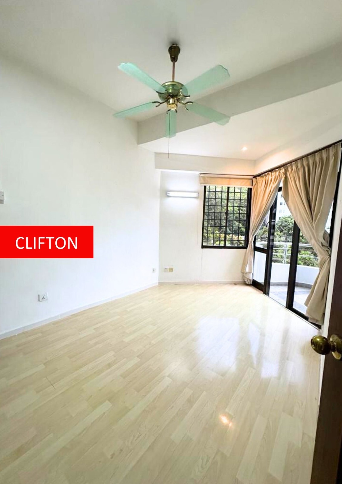 Marina Tower 1300sqft Semi Furnished 1 Carpark - photo 4
