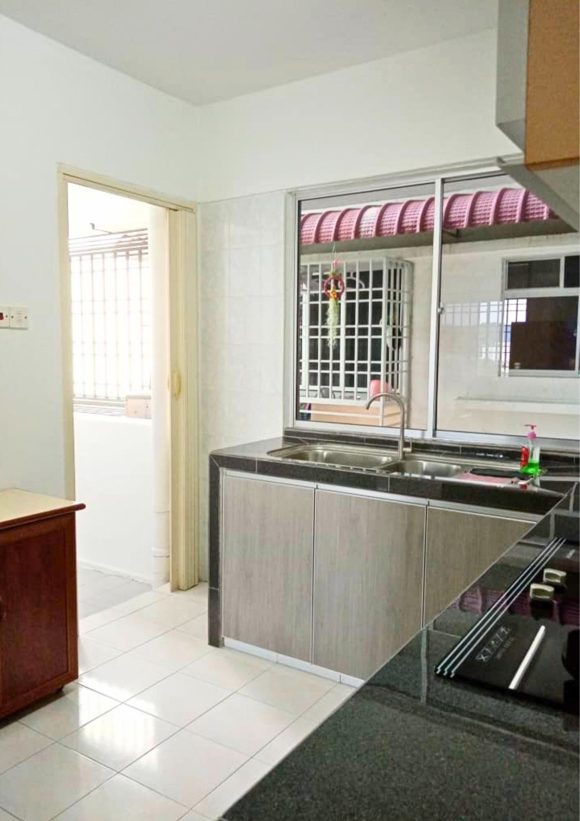 Taman Pekaka Block 31 850sqft Furnished 1 Carpark - photo 5