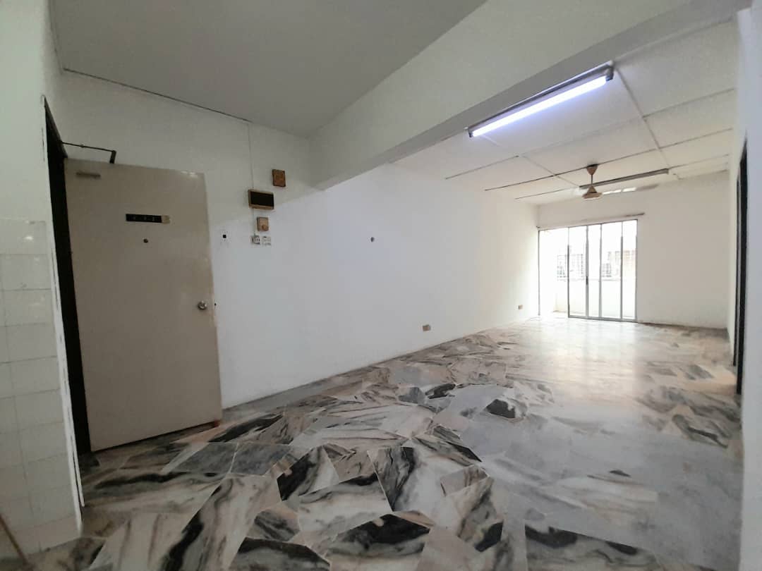 Simon-Iris Apartment - photo 2
