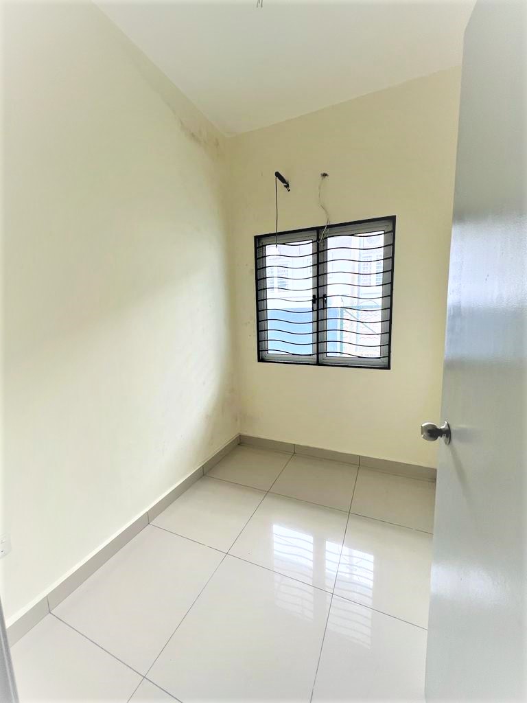 Bandar Mahkota Landed - photo 6