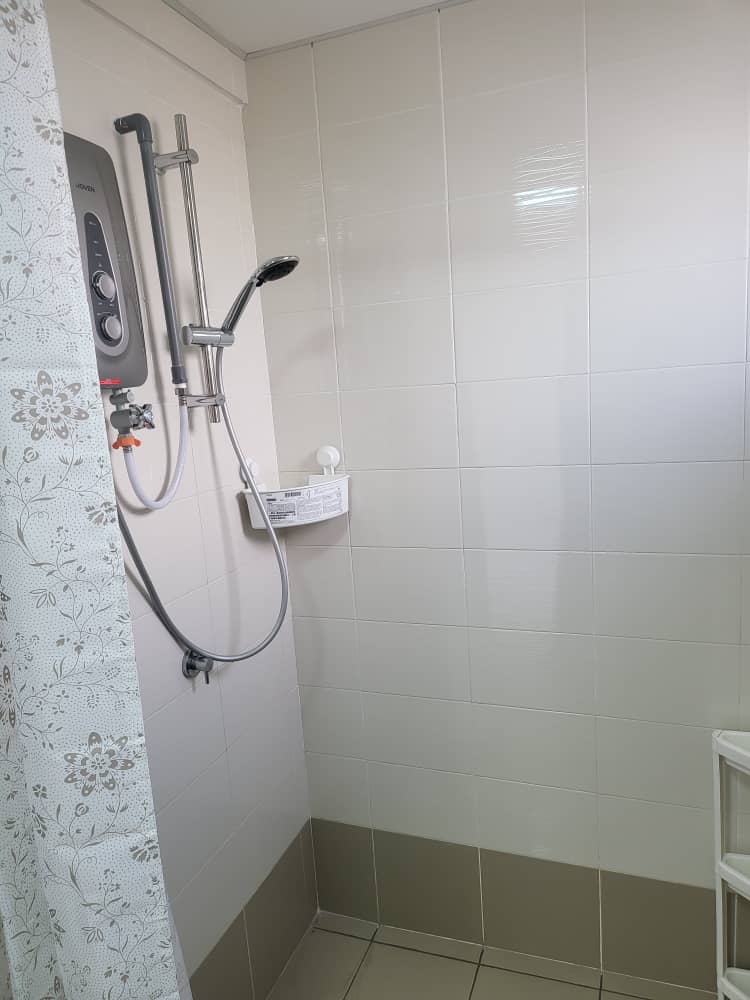 Axis Crown Sandy 1110sq ft E-18-01 - photo 9
