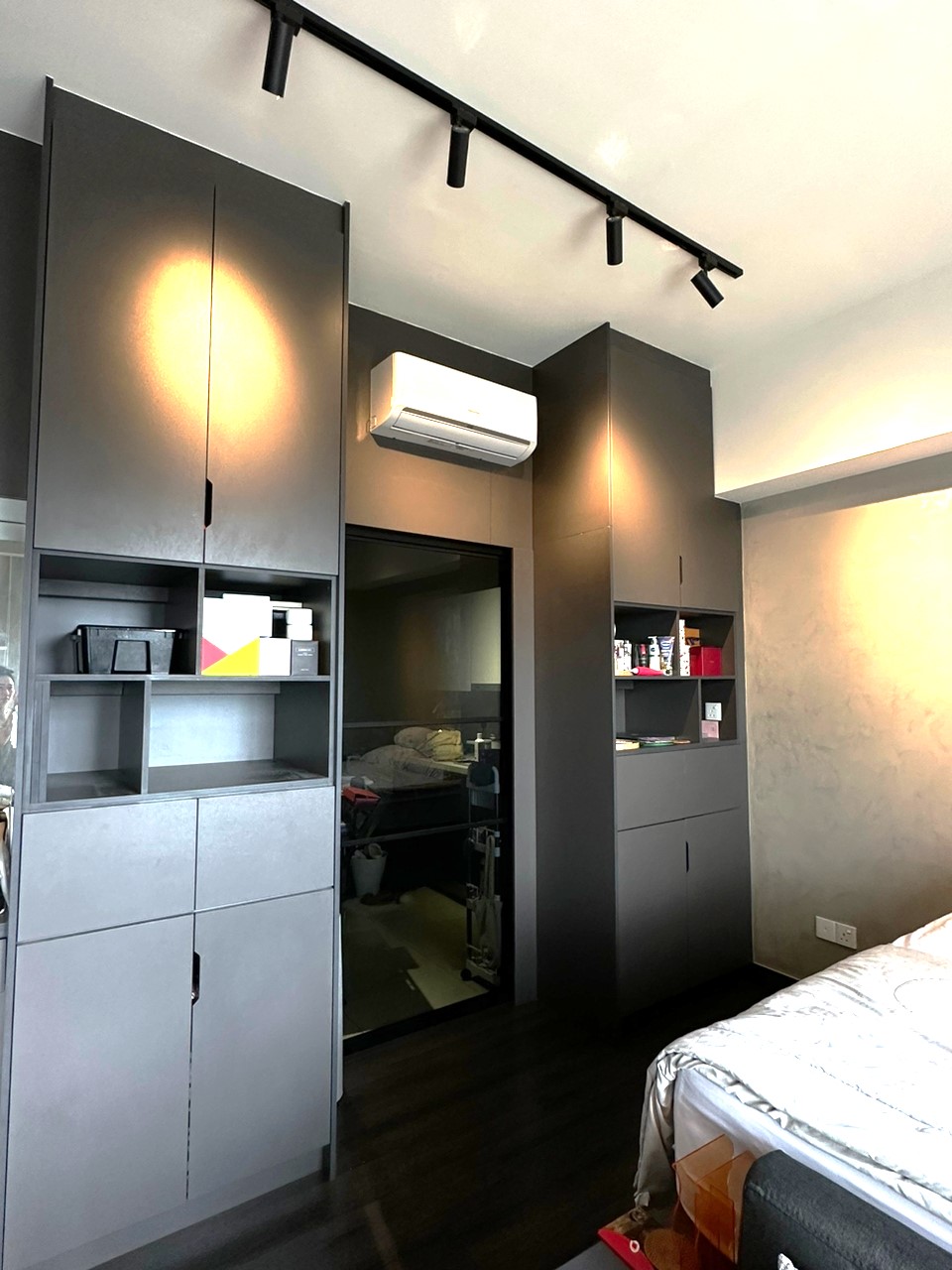 28 BLVD RENT OUT ...