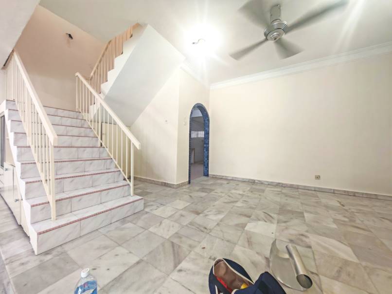 Double Storey Taman Connaught Sale - photo 4