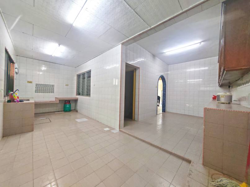Double Storey Taman Connaught Sale - photo 8