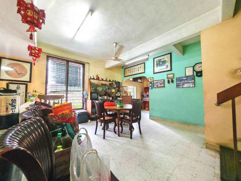 Corner Lot Double Storey Taman Desa - photo 4