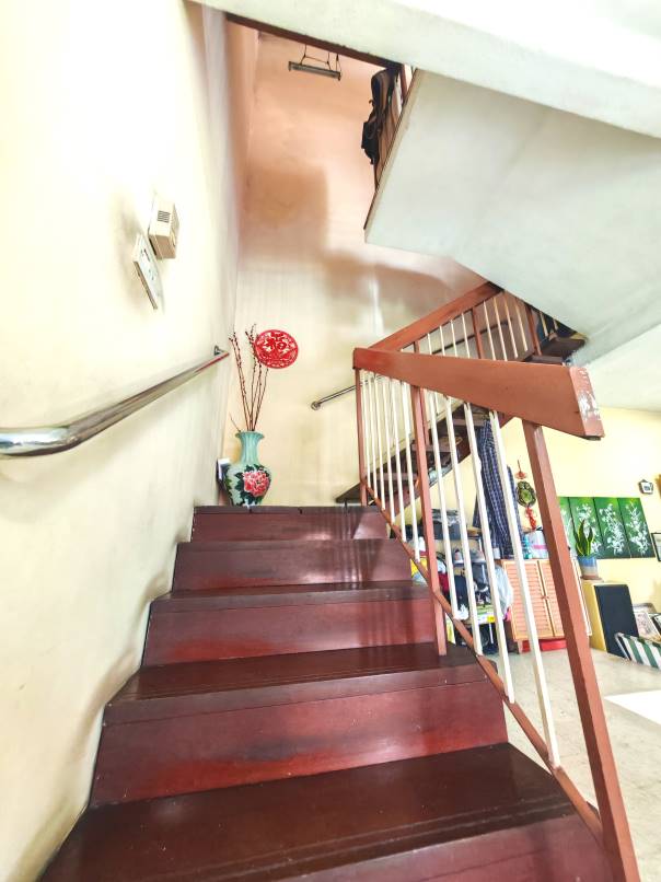 Corner Lot Double Storey Taman Desa - photo 10