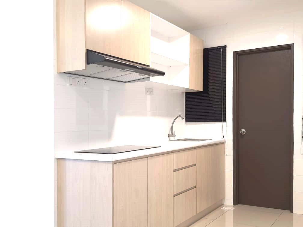 Landmark Residence RENTED - photo 5