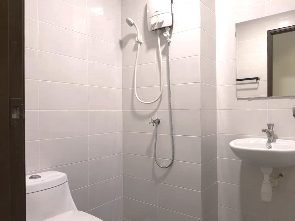 Landmark Residence RENTED - photo 10