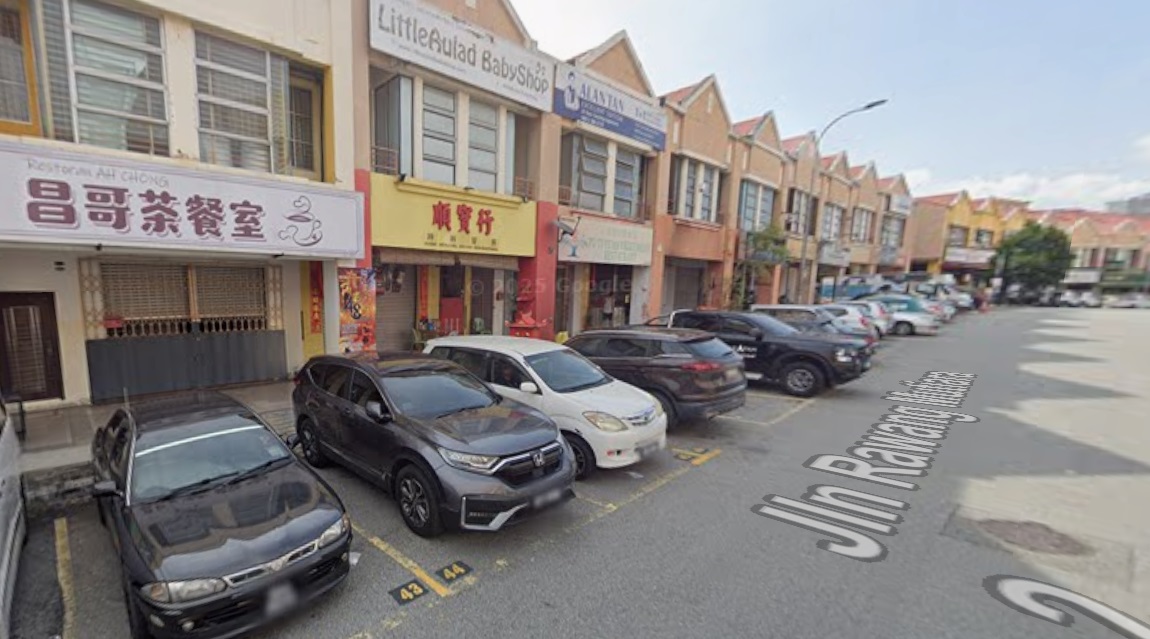 Taman Rawang Mutiara Shop - photo 2