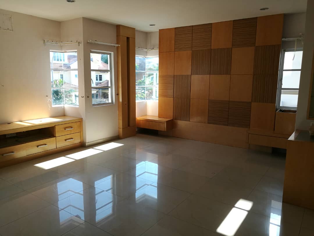 Mahkota cheras semi-d for sale - photo 6
