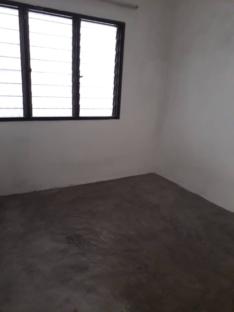 Flat Taman Suria  jaya - photo 2