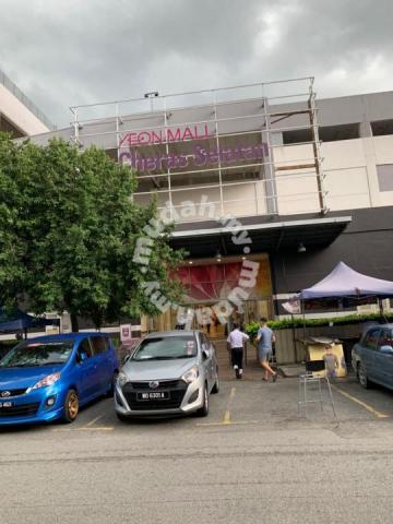 J avenue cheras selatan C180 corner - photo 3