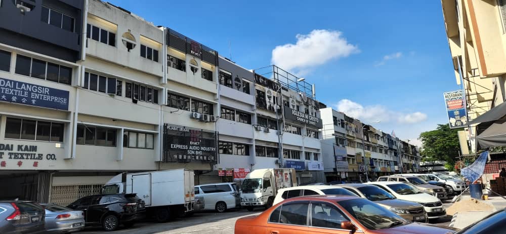 Taman Maluri cheras 4 storey shoplot - photo 2